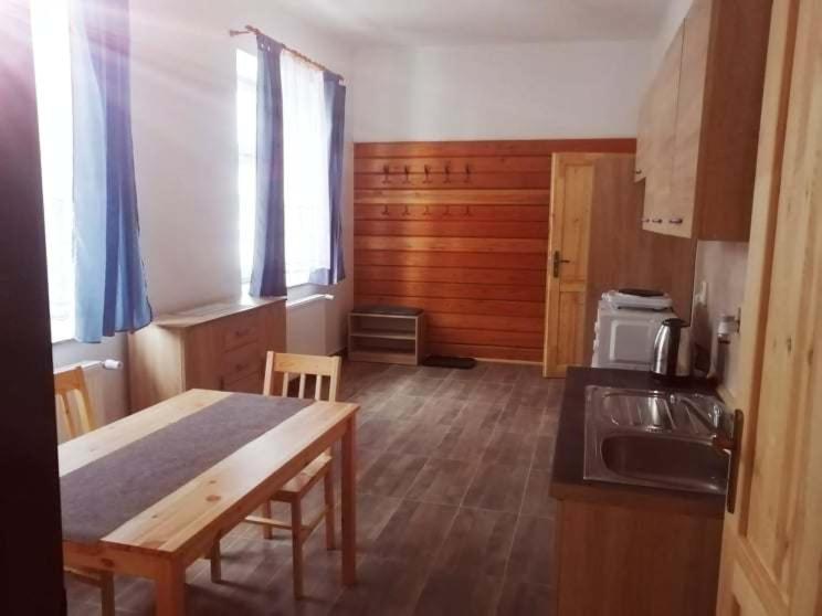 Penzion U Trojice Cervena Voda Exterior foto